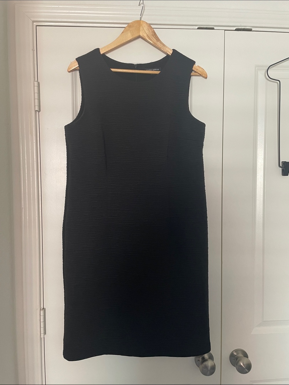 Mario Serrani Classic Black Sleeveless Sheath Dress L